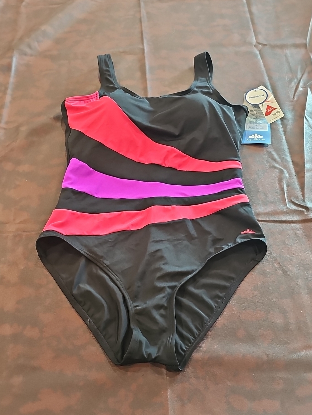 X Black Pink And Purple Aquabelle Swimsuit Size 20